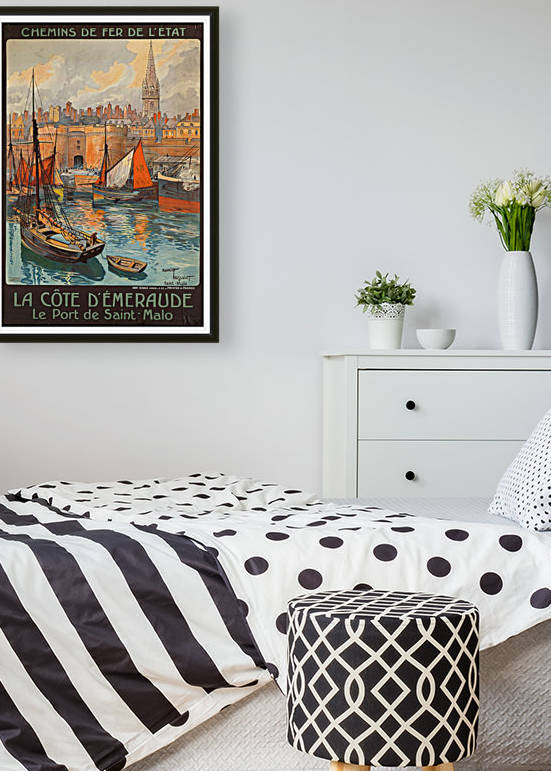 Le Port de Saint Malo by VINTAGE POSTER