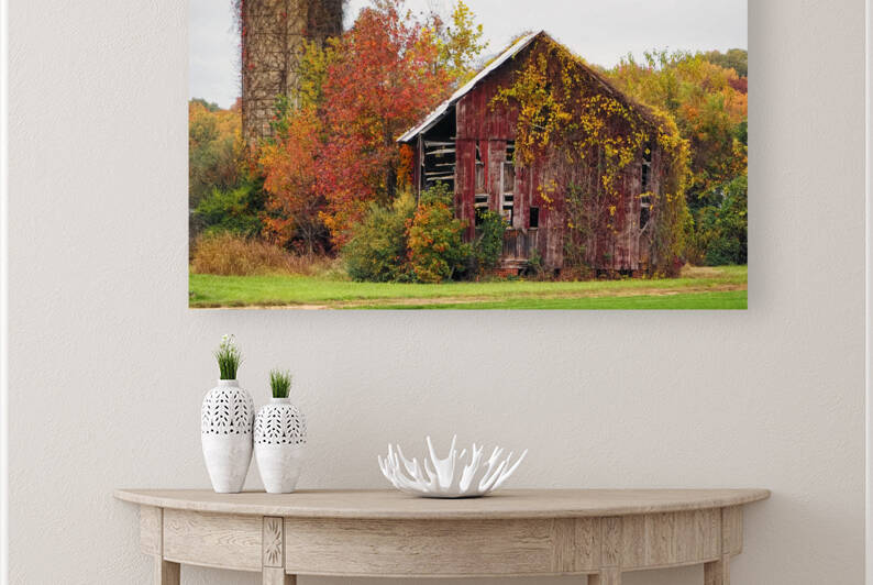 Decaying Red Barn by Bill Swartwout Photography