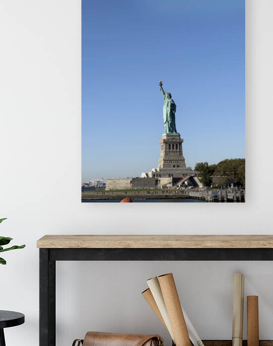 Statue of Liberty by Jacobo Gutierrez