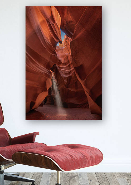 Last Light Upper Antelope Canyon by Dutch Photographer