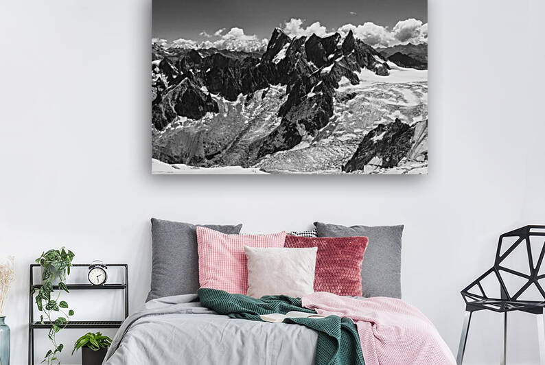 Chaine des Alpes N&B by Sophie Thibault