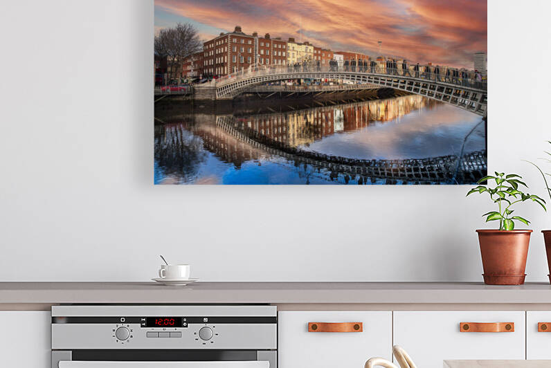 Ha penny  Bridge DSC 9455 1 V3 by Brian Gavin