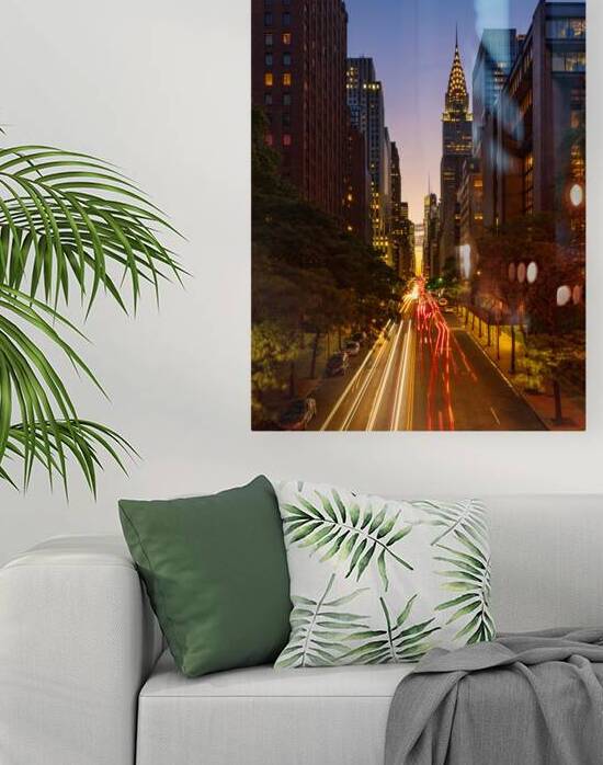 Manhattanhenge when the sun sets along 42nd street in NY by Steve Heap