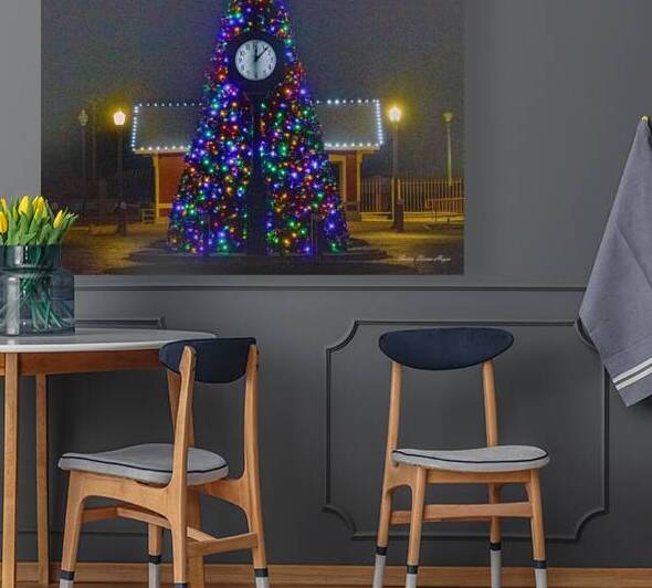 Christmas In The Valley 4- The Clock by Susan Diann Photography