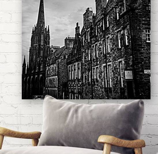candlemaker row  square 4667 Castlehill 13k by Black And White