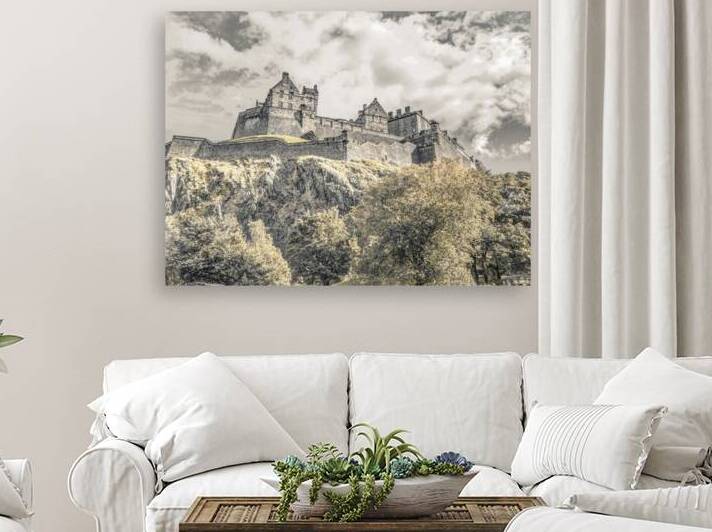 Edinburgh Castle by Assaf Frank