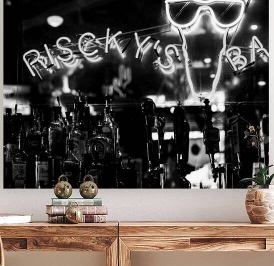 risckys barbeque  square 816 Risckys 13k by Black And White