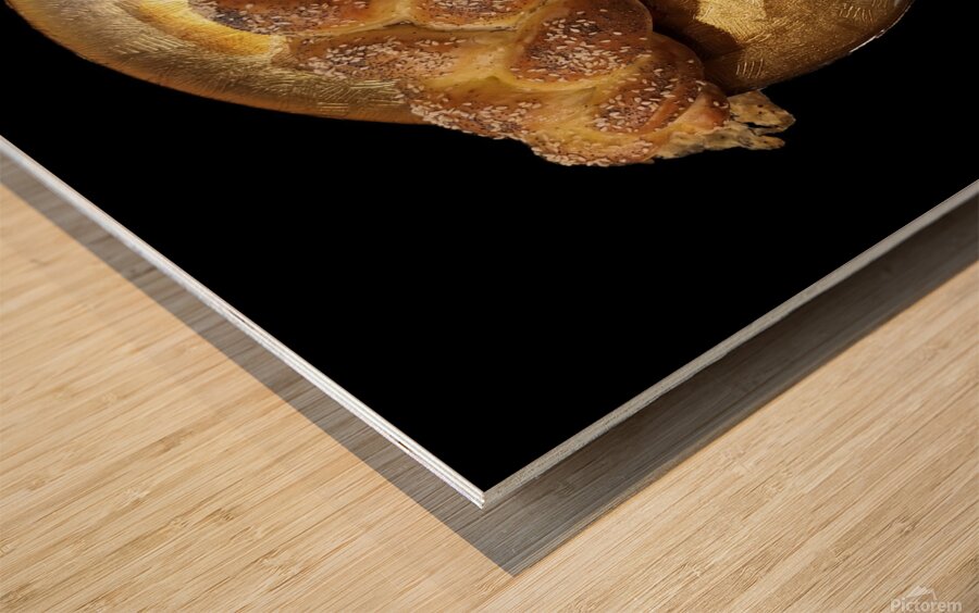 Long and round challah bread loaves Wood print